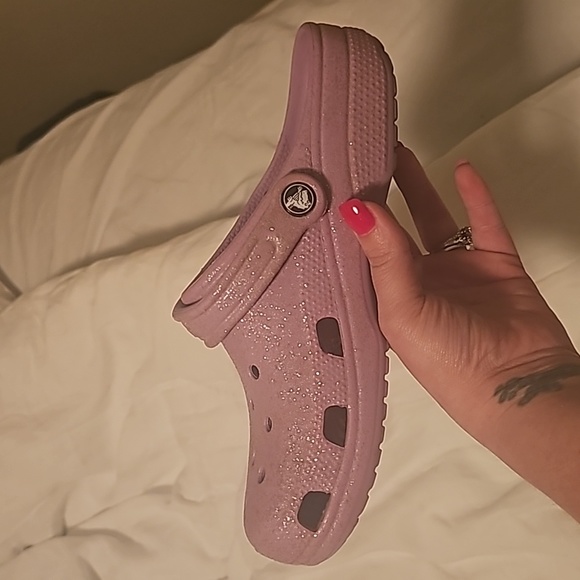 Crocs - Picture 2 of 3